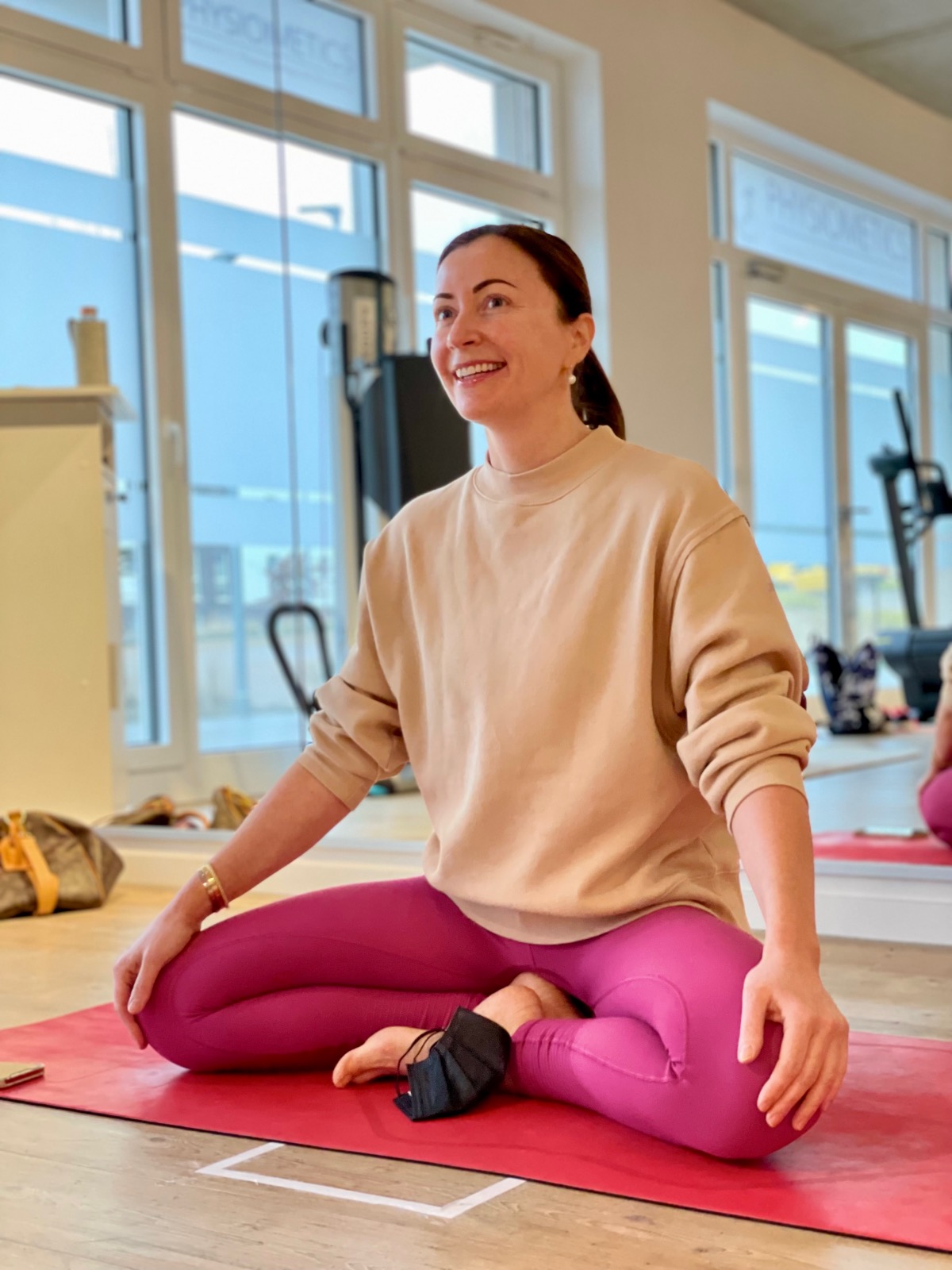 Yoga-Lehrerin Katharina bei Physiometics in Ahrensburg – Foto: Nicole Theinert